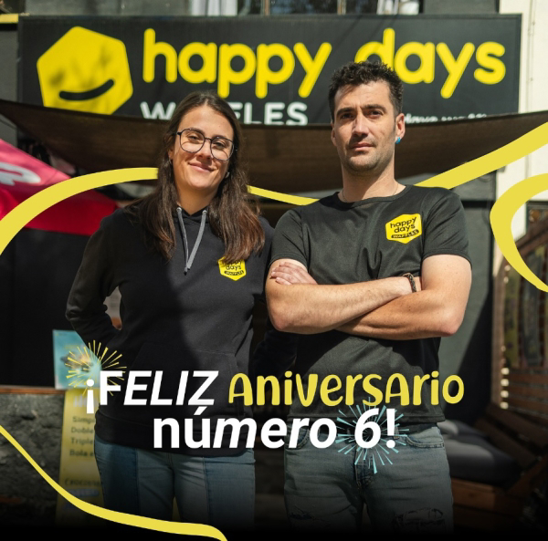 La franquicia Happy Days Waffles esta celebrando su 6º cumpleaños.